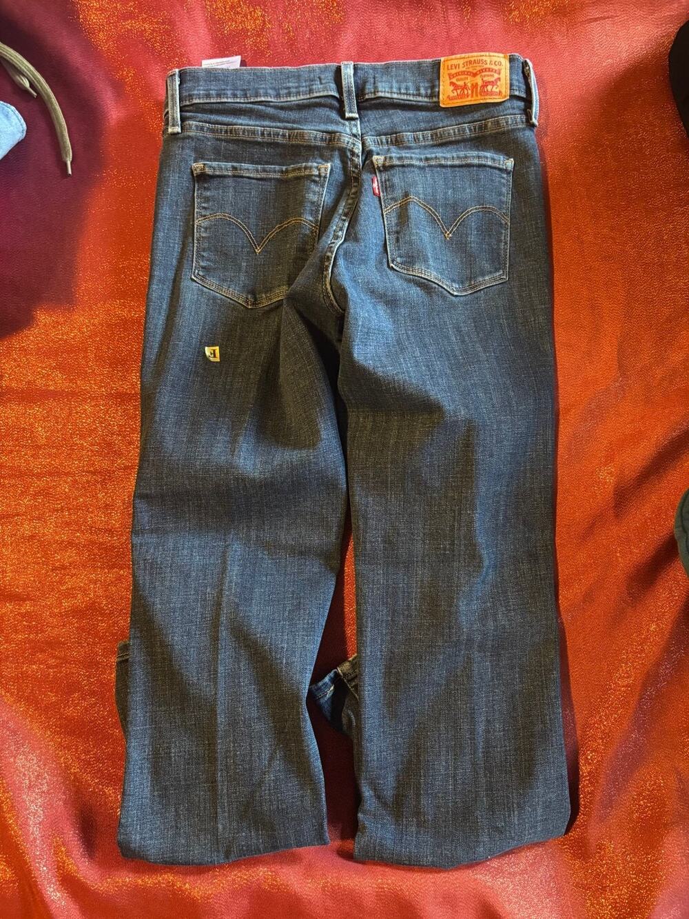 Levis Jeans Womens 28 Shaping Straight Mid Rise Dark Blue Denim W28 L28 Slim